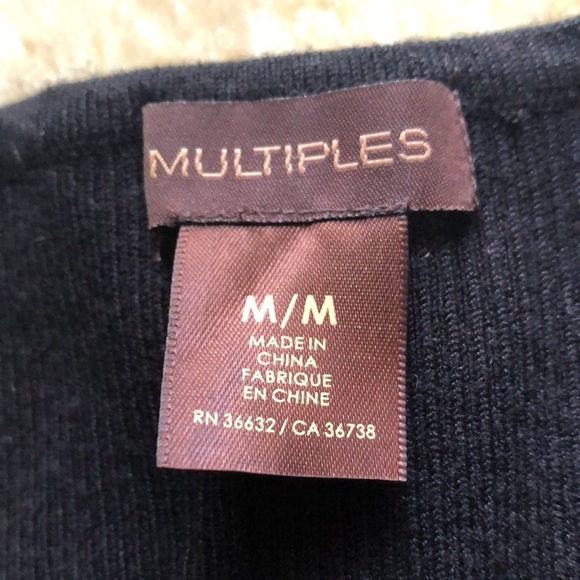 Black sweater tank with accent neckline size M - Picture 2 of 6